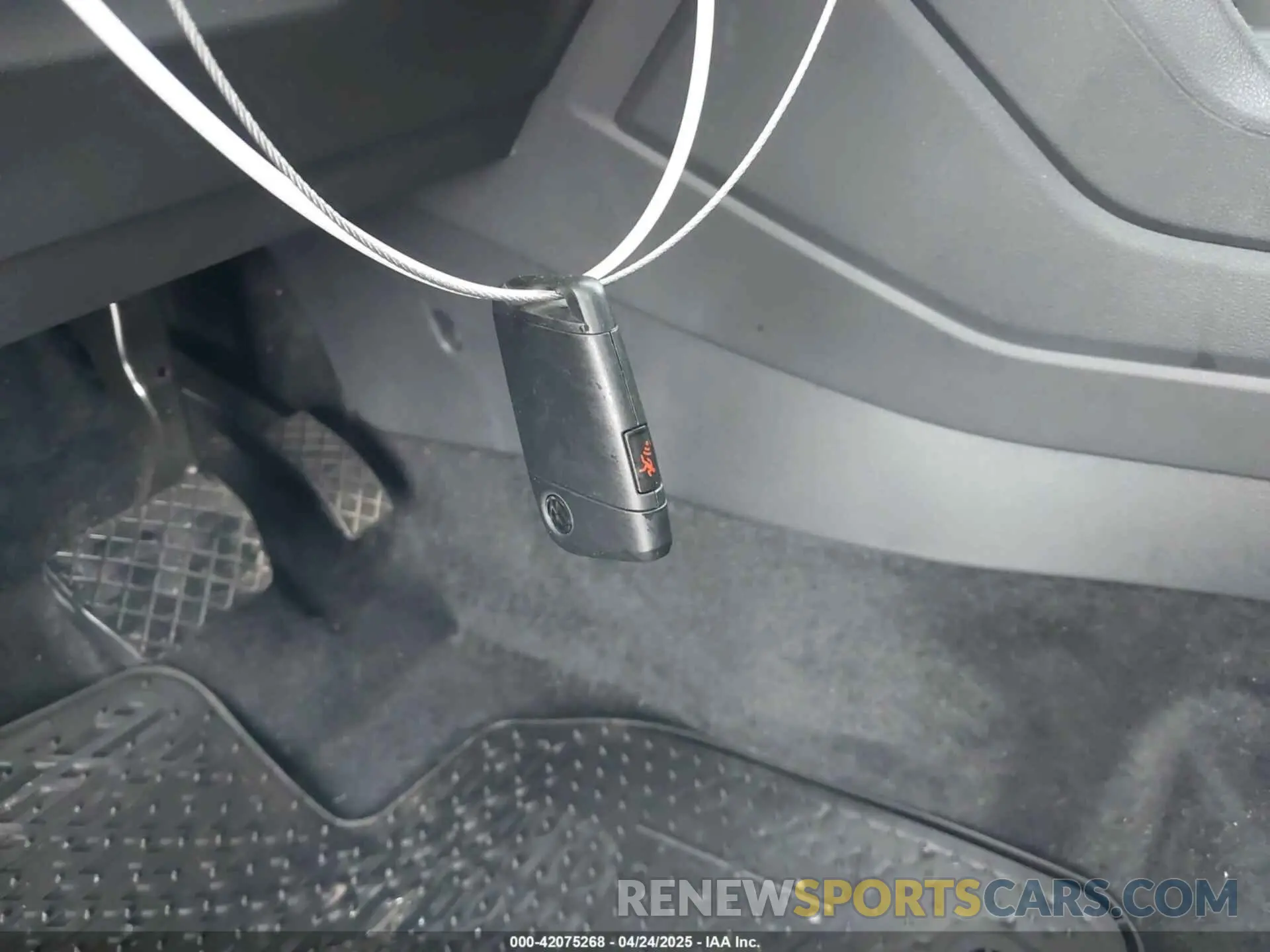 11 Photograph of a damaged car 3VV2B7AXXLM022419 VOLKSWAGEN TIGUAN 2020