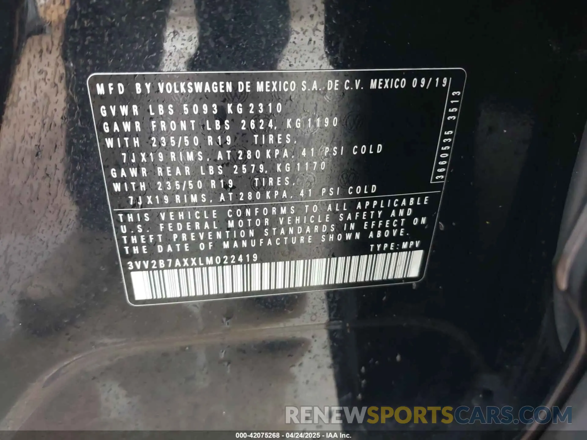 9 Photograph of a damaged car 3VV2B7AXXLM022419 VOLKSWAGEN TIGUAN 2020