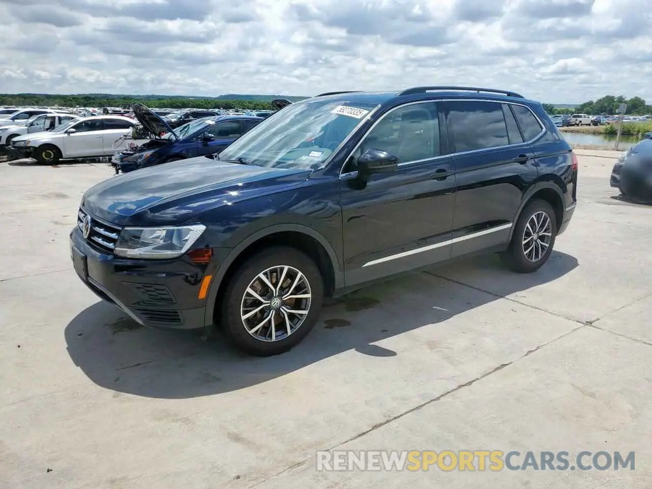 1 Photograph of a damaged car 3VV3B7AX1LM005027 VOLKSWAGEN TIGUAN 2020
