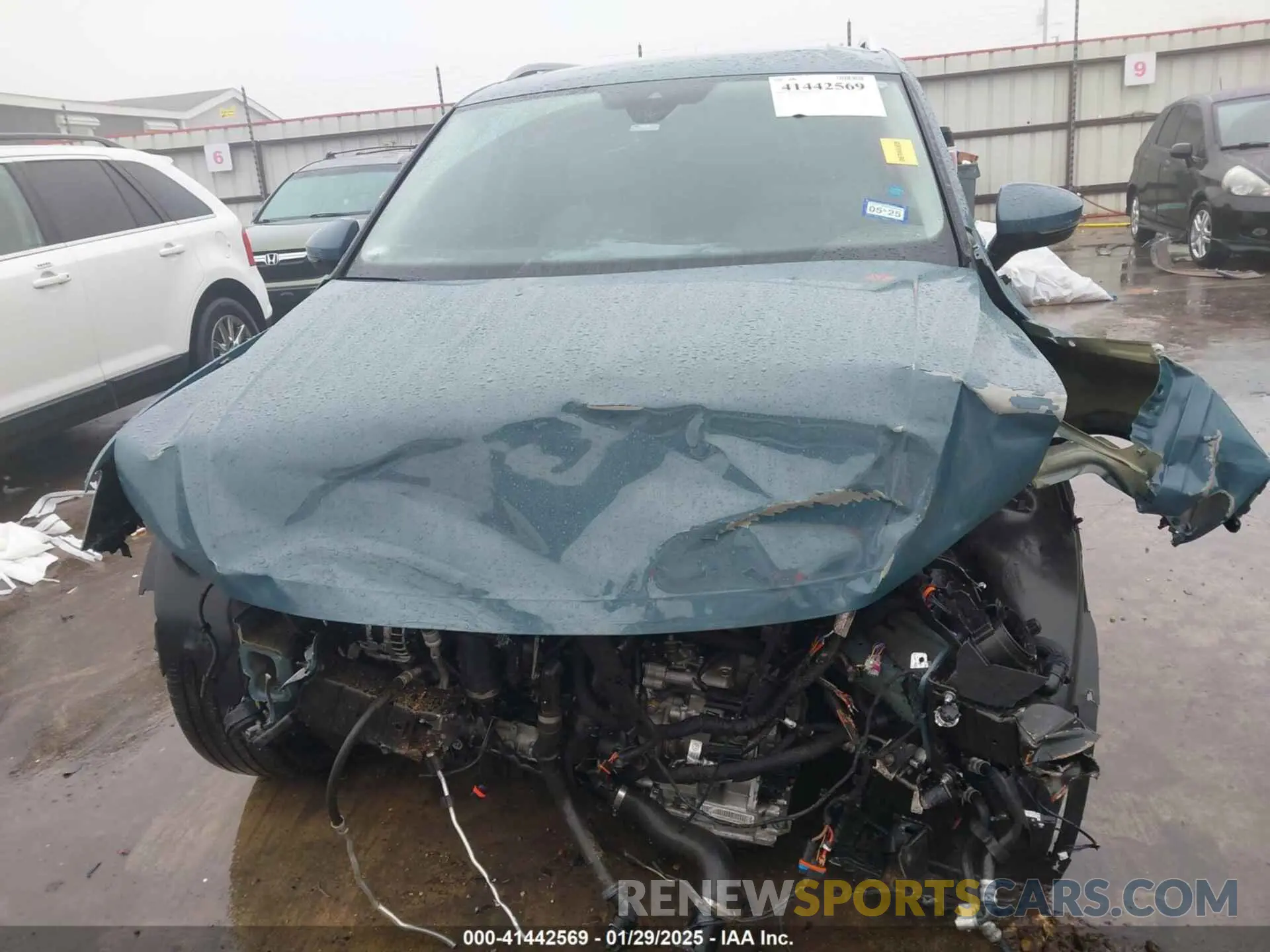 6 Photograph of a damaged car 3VV3B7AX3LM115514 VOLKSWAGEN TIGUAN 2020