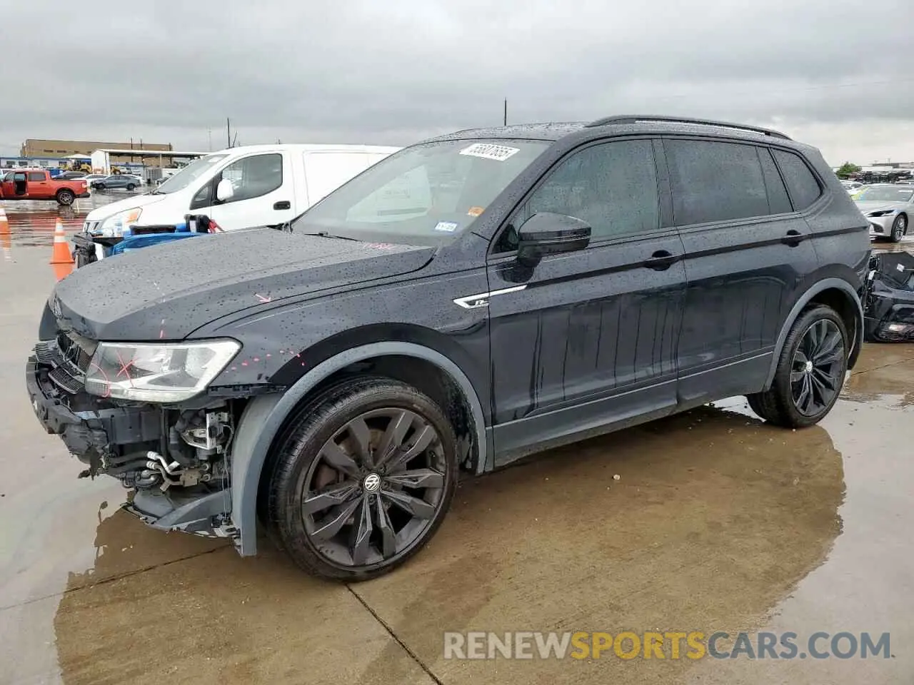 1 Photograph of a damaged car 3VV3B7AX3LM132894 VOLKSWAGEN TIGUAN 2020