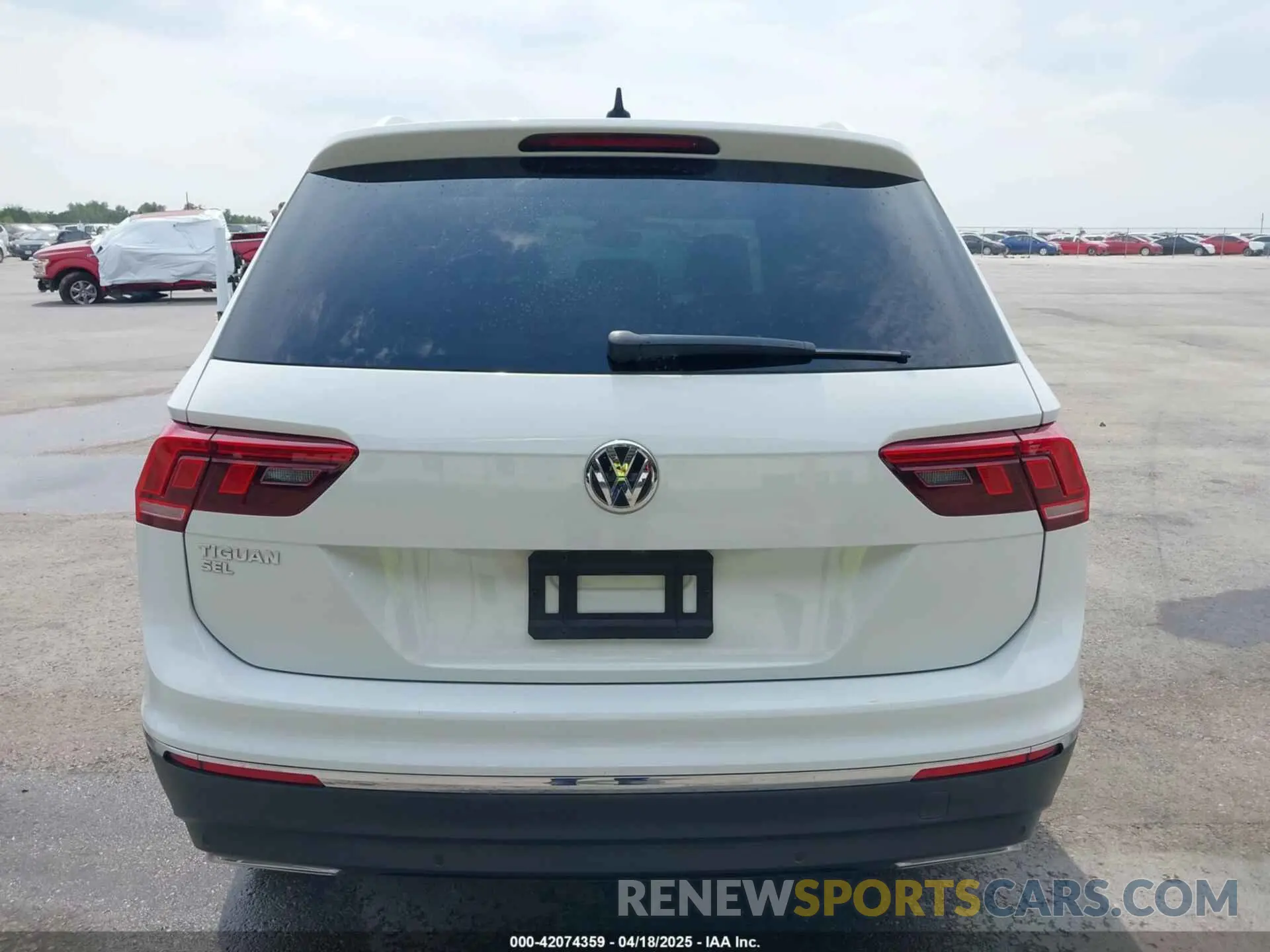 16 Фотография поврежденного автомобиля 3VV3B7AX4LM032609 VOLKSWAGEN TIGUAN 2020