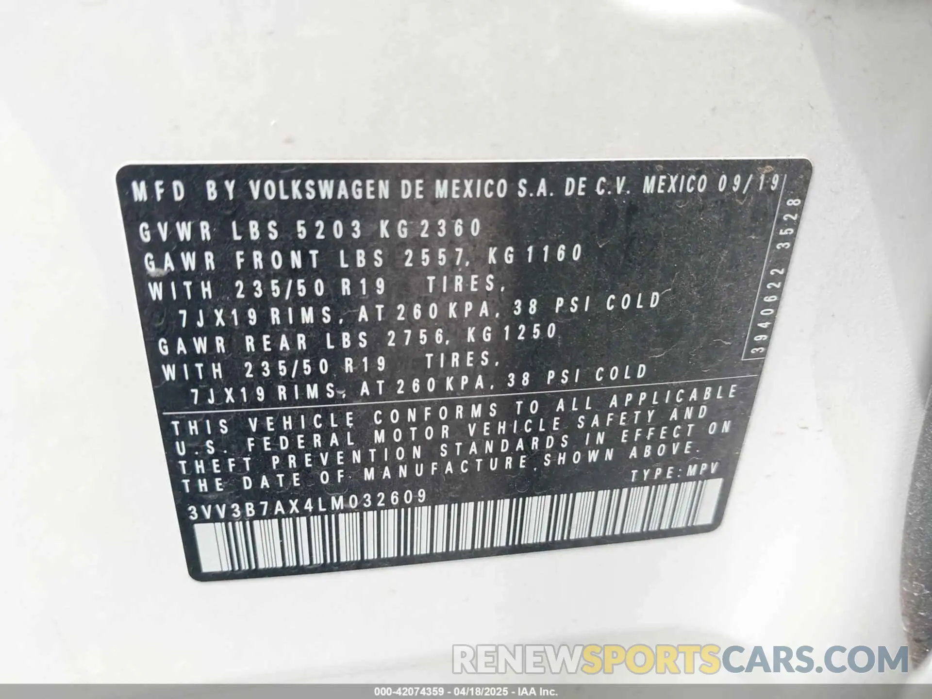 9 Фотография поврежденного автомобиля 3VV3B7AX4LM032609 VOLKSWAGEN TIGUAN 2020
