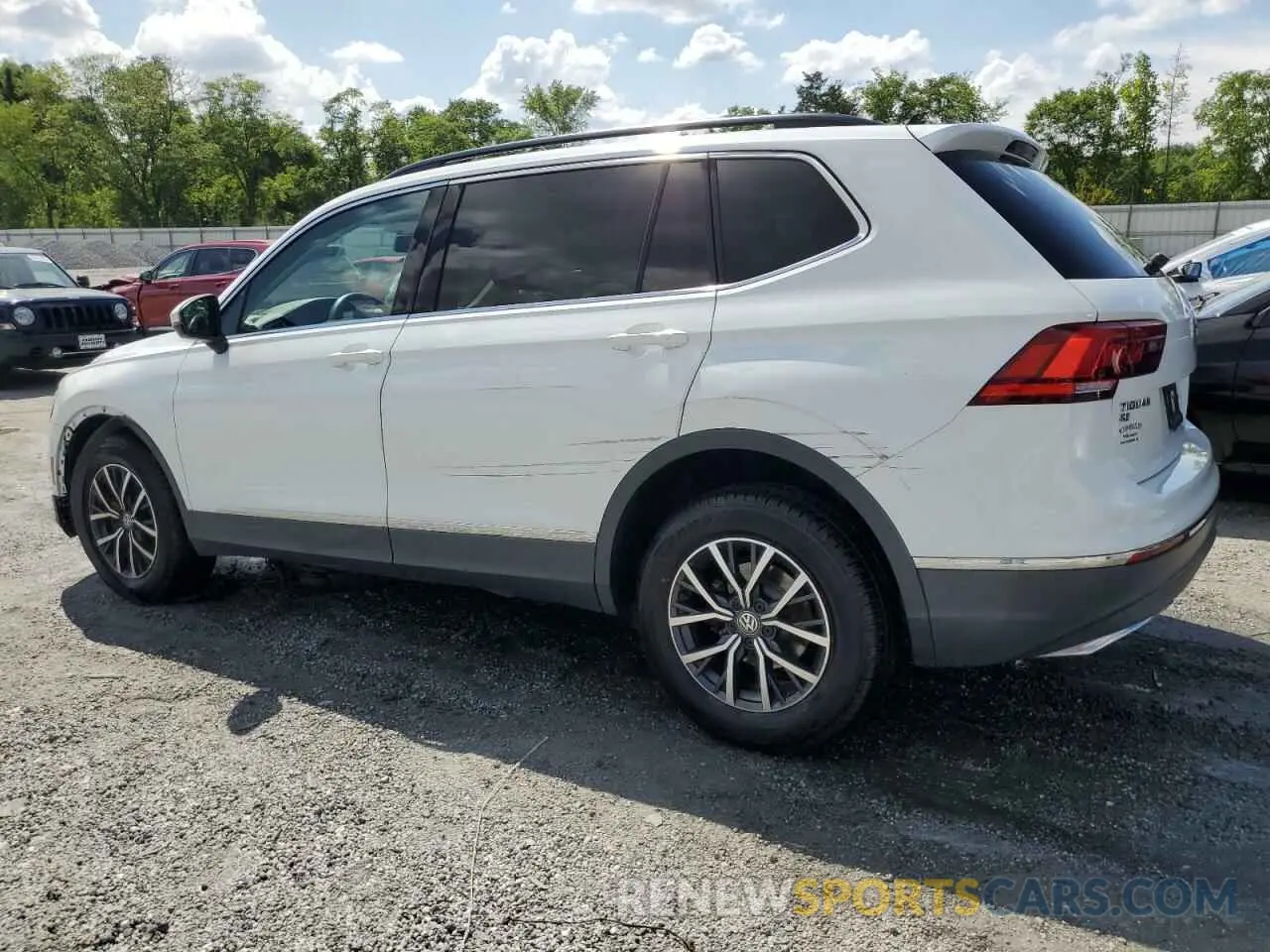 2 Photograph of a damaged car 3VV3B7AX4LM058417 VOLKSWAGEN TIGUAN 2020