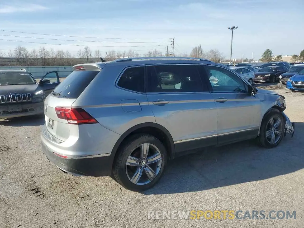 3 Фотография поврежденного автомобиля 3VV3B7AX4LM115845 VOLKSWAGEN TIGUAN 2020