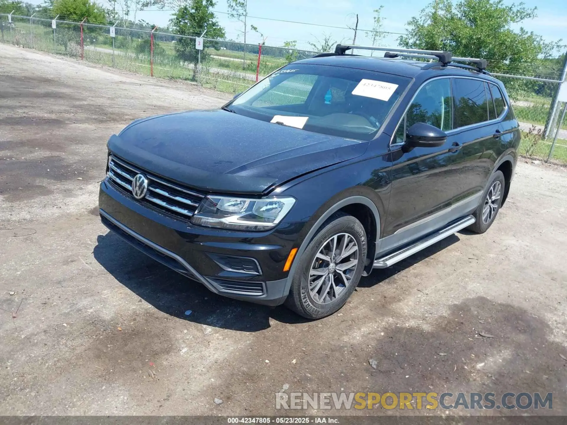 2 Photograph of a damaged car 3VV3B7AX4LM120172 VOLKSWAGEN TIGUAN 2020