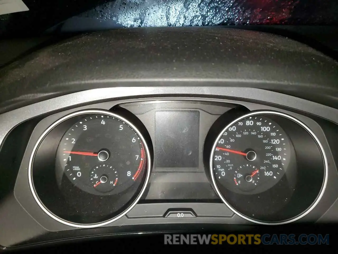 9 Photograph of a damaged car 3VV3B7AX5LM017570 VOLKSWAGEN TIGUAN 2020