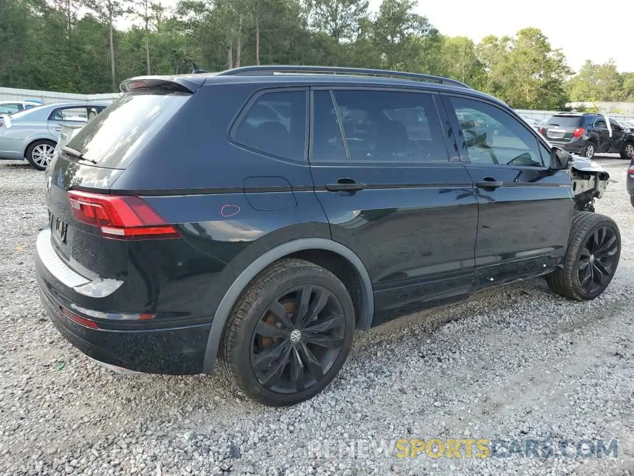 3 Фотография поврежденного автомобиля 3VV3B7AX6LM134073 VOLKSWAGEN TIGUAN 2020