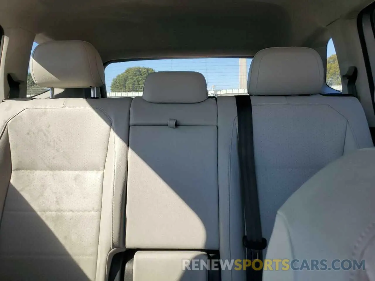 10 Фотография поврежденного автомобиля 3VV3B7AX8LM036808 VOLKSWAGEN TIGUAN 2020