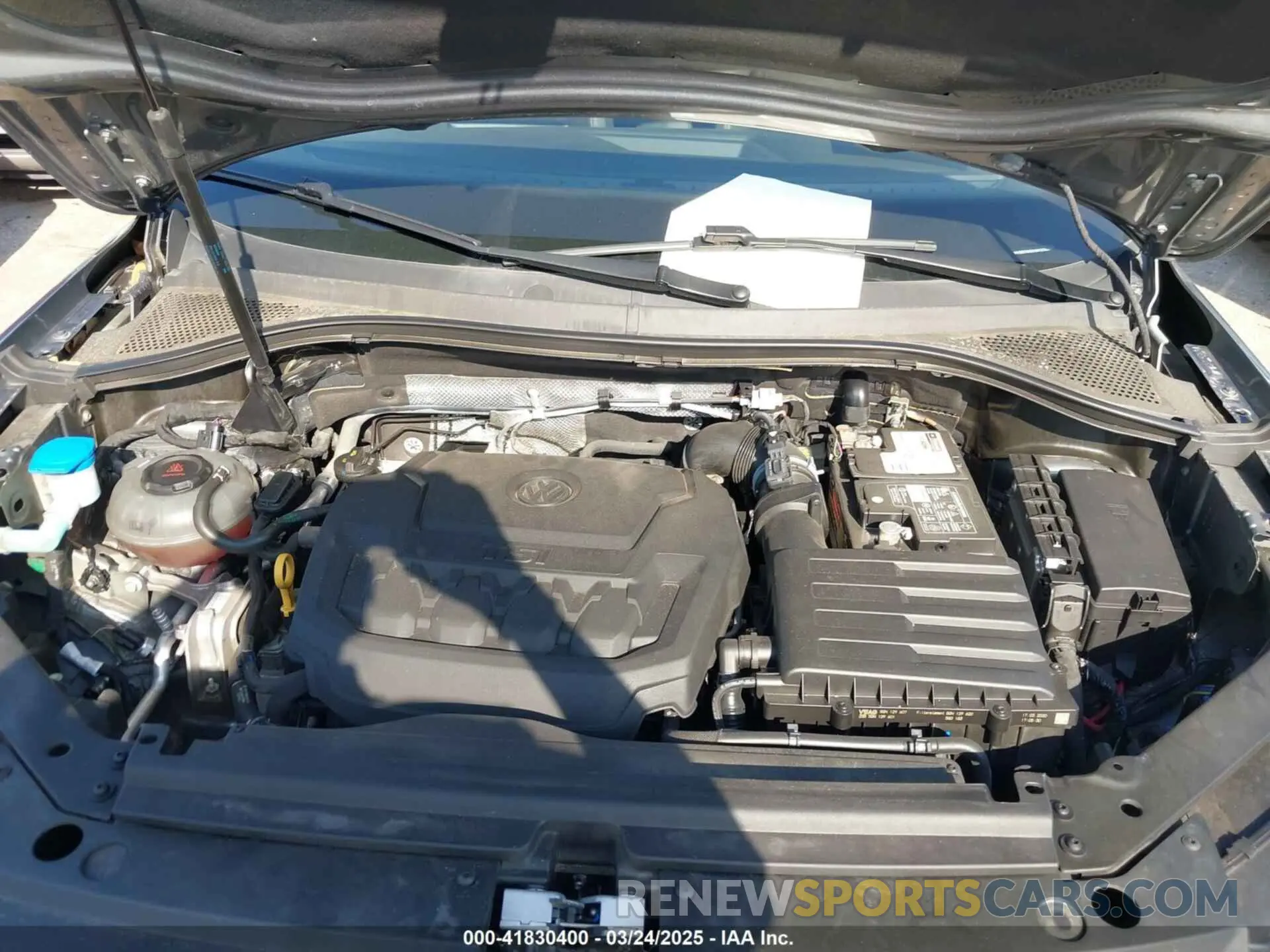 10 Фотография поврежденного автомобиля 3VV3B7AXXLM137641 VOLKSWAGEN TIGUAN 2020