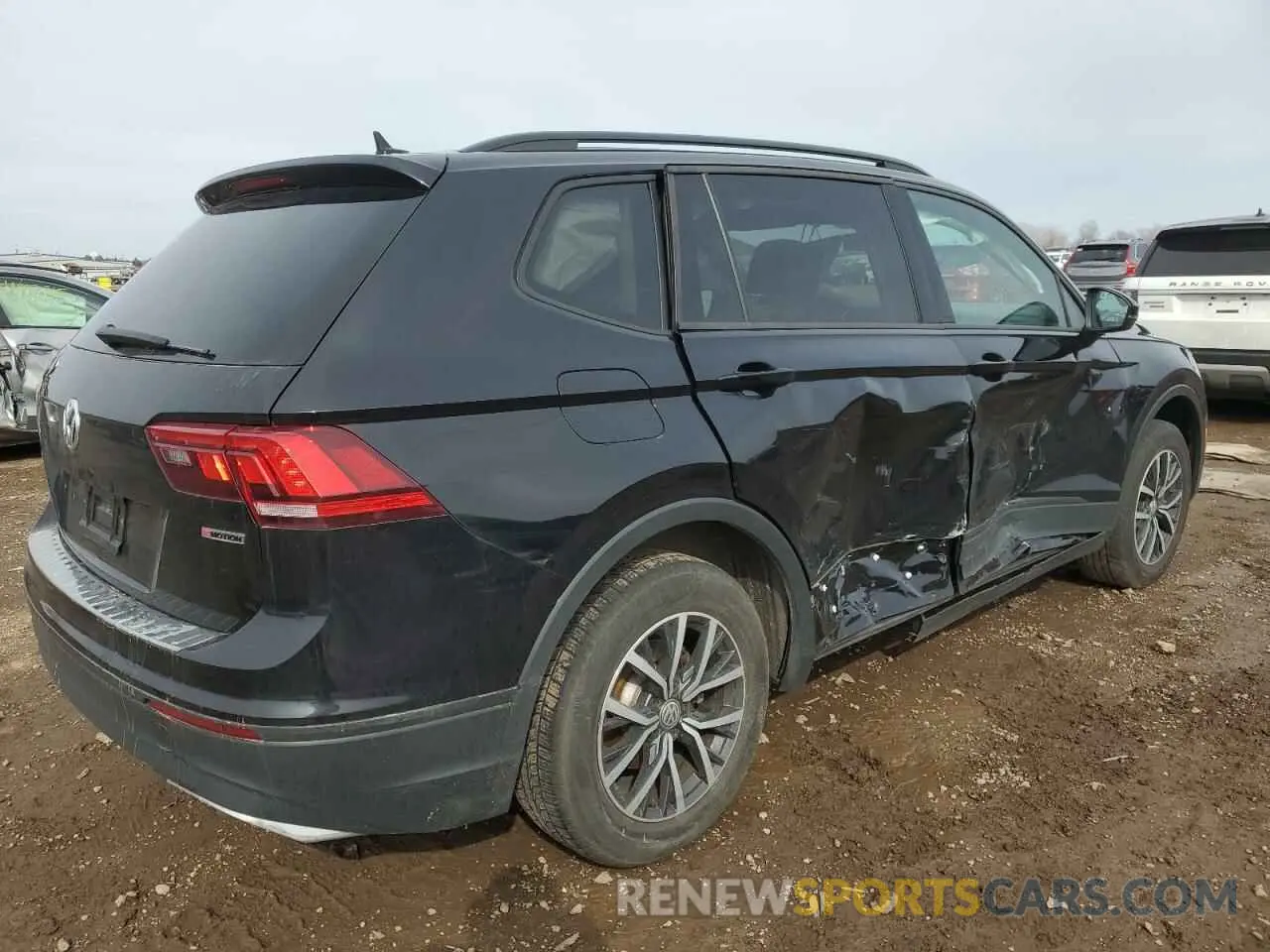 3 Photograph of a damaged car 3VV0B7AX2MM000813 VOLKSWAGEN TIGUAN 2021