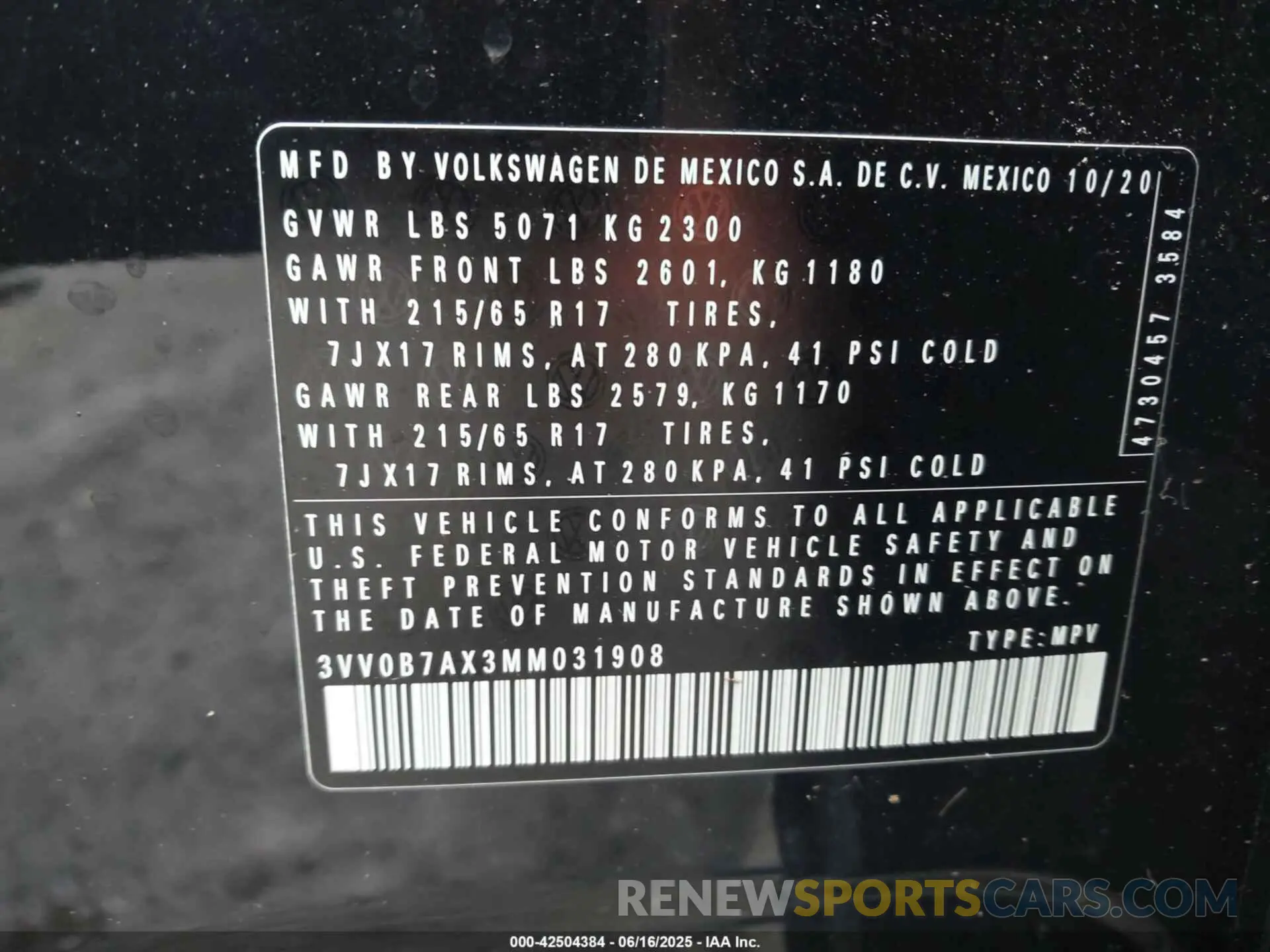 9 Photograph of a damaged car 3VV0B7AX3MM031908 VOLKSWAGEN TIGUAN 2021
