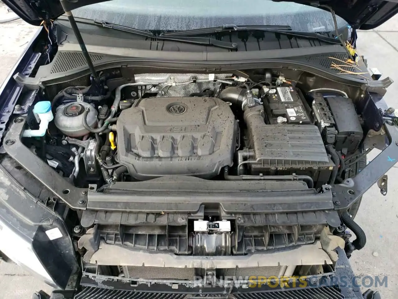 12 Фотография поврежденного автомобиля 3VV0B7AX3MM047493 VOLKSWAGEN TIGUAN 2021