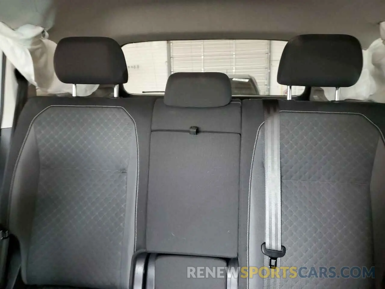 10 Фотография поврежденного автомобиля 3VV0B7AX4MM040312 VOLKSWAGEN TIGUAN 2021