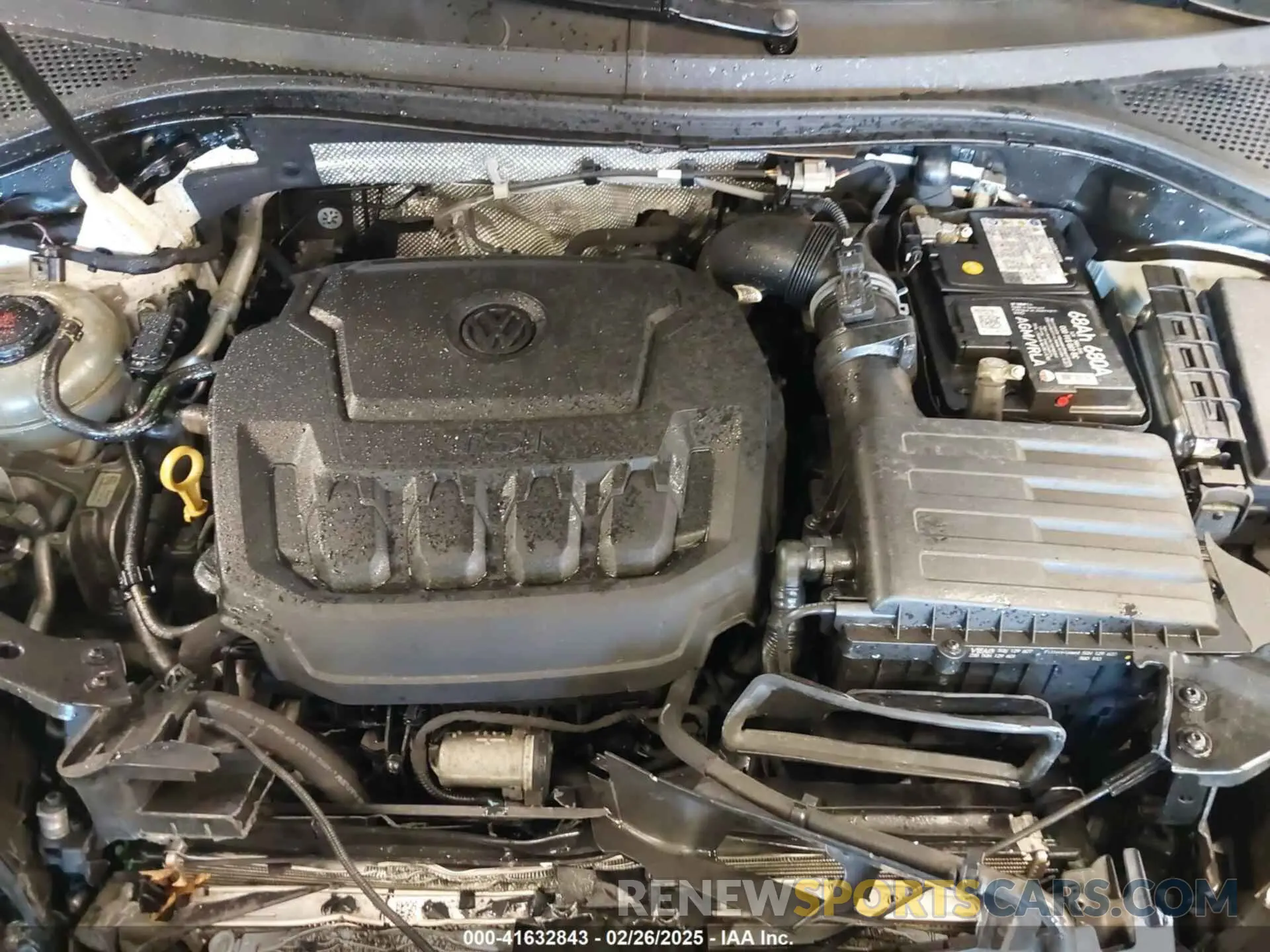 10 Photograph of a damaged car 3VV0B7AX8MM019835 VOLKSWAGEN TIGUAN 2021