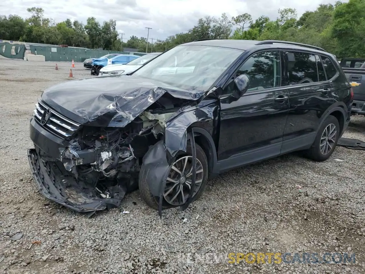 1 Photograph of a damaged car 3VV0B7AXXMM103106 VOLKSWAGEN TIGUAN 2021