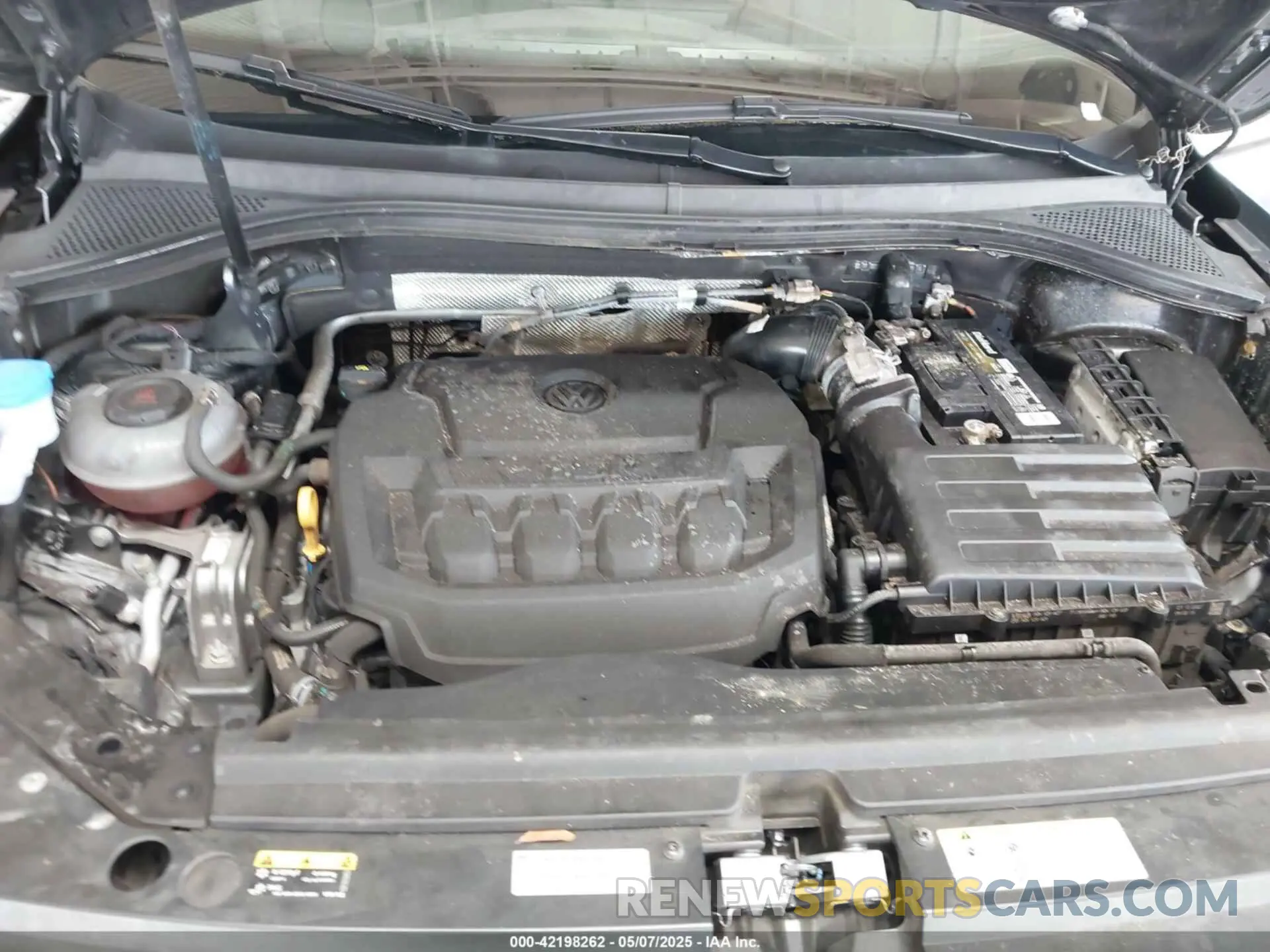 10 Photograph of a damaged car 3VV1B7AX0MM030915 VOLKSWAGEN TIGUAN 2021