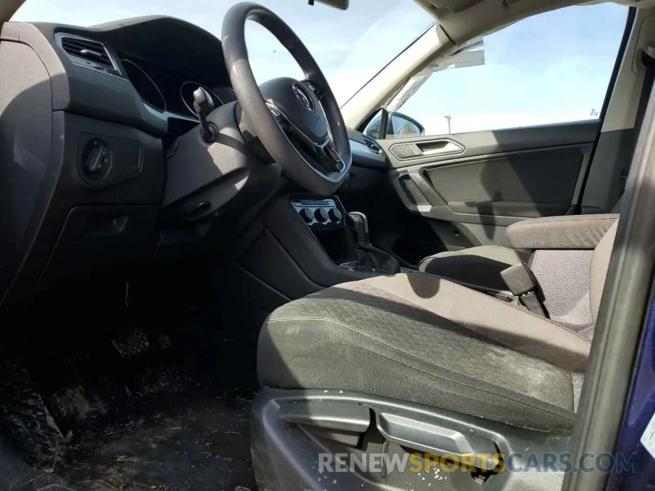 7 Photograph of a damaged car 3VV1B7AX1MM155518 VOLKSWAGEN TIGUAN 2021