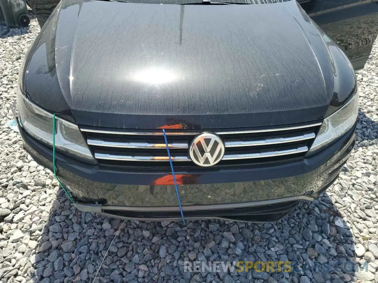 12 Photograph of a damaged car 3VV1B7AX2MM020872 VOLKSWAGEN TIGUAN 2021