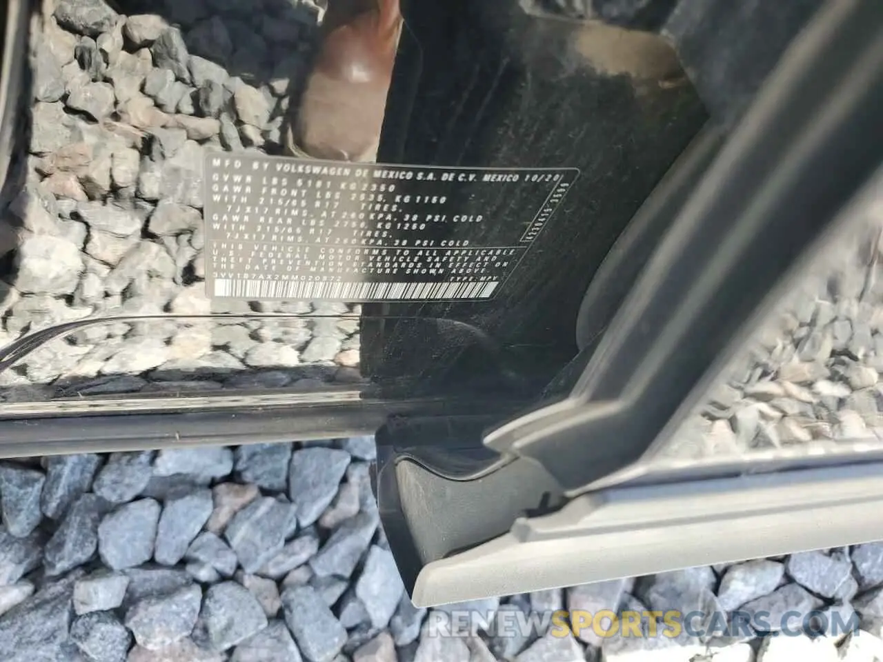 13 Photograph of a damaged car 3VV1B7AX2MM020872 VOLKSWAGEN TIGUAN 2021