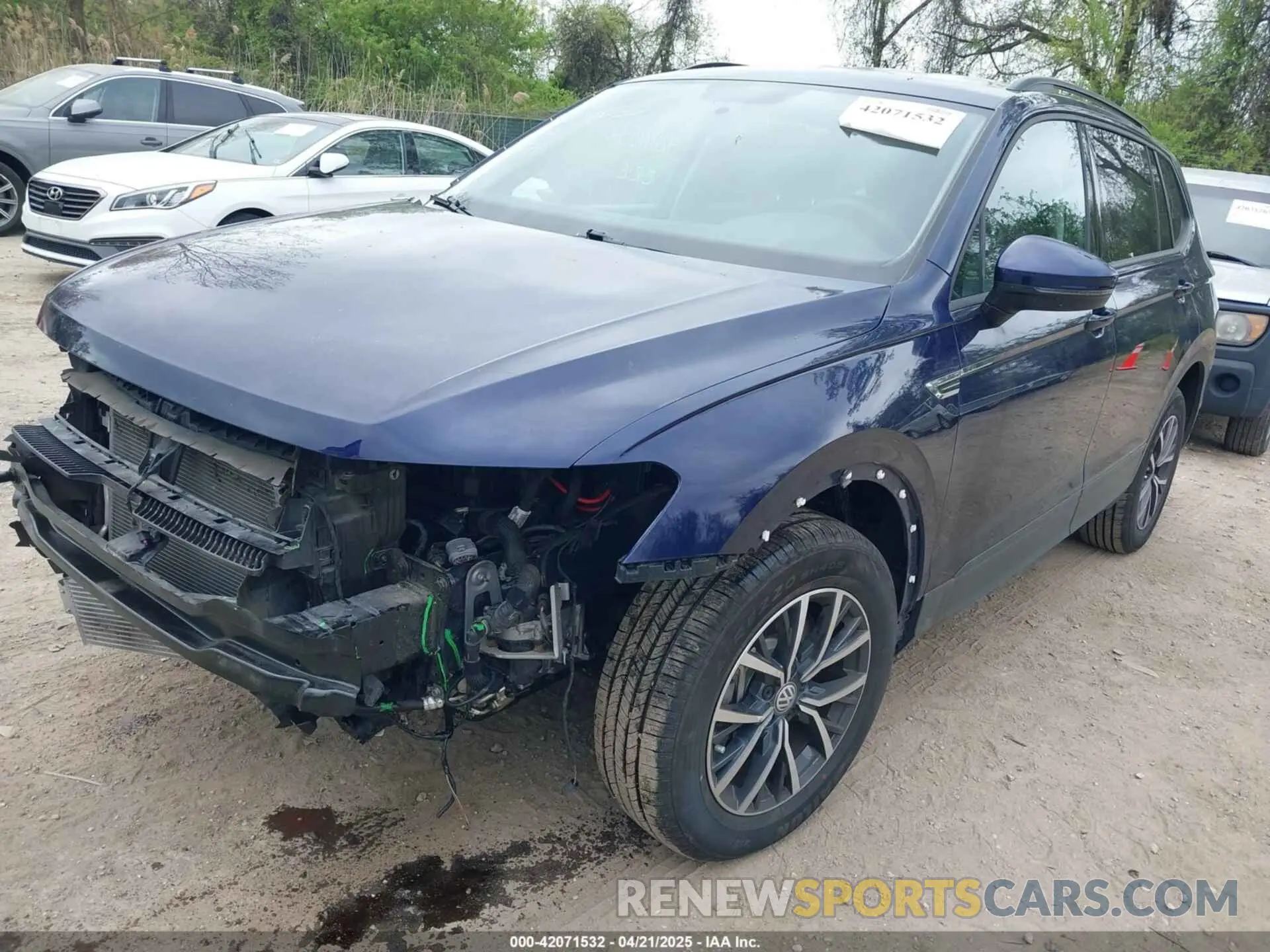19 Photograph of a damaged car 3VV1B7AX3MM150773 VOLKSWAGEN TIGUAN 2021