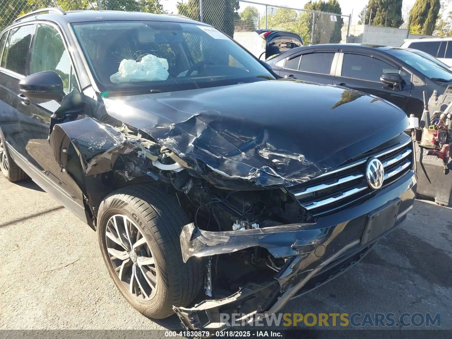 6 Photograph of a damaged car 3VV1B7AX5MM025497 VOLKSWAGEN TIGUAN 2021
