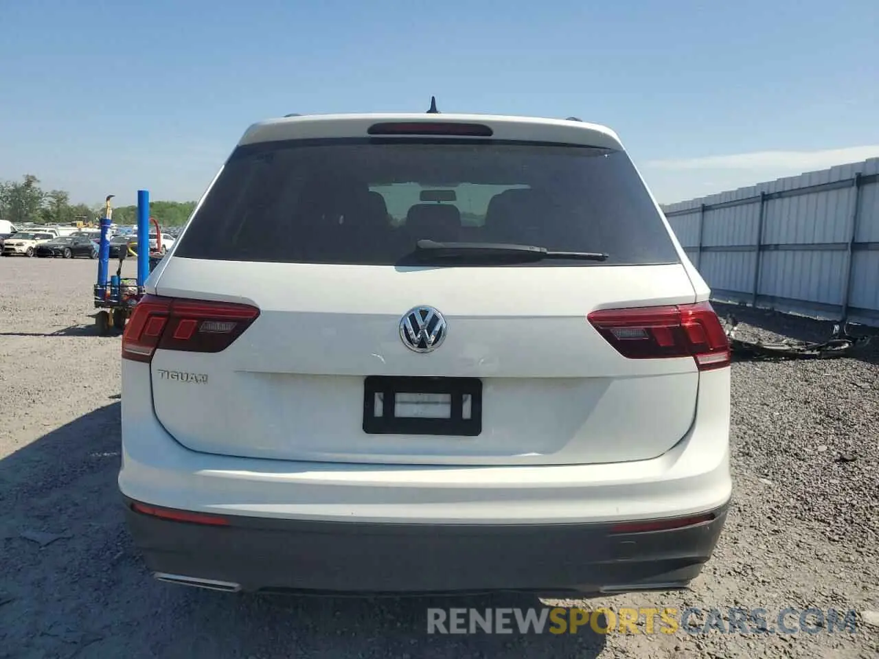 6 Photograph of a damaged car 3VV1B7AX5MM031994 VOLKSWAGEN TIGUAN 2021