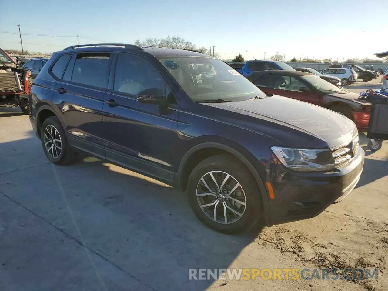 4 Photograph of a damaged car 3VV1B7AX7MM109451 VOLKSWAGEN TIGUAN 2021