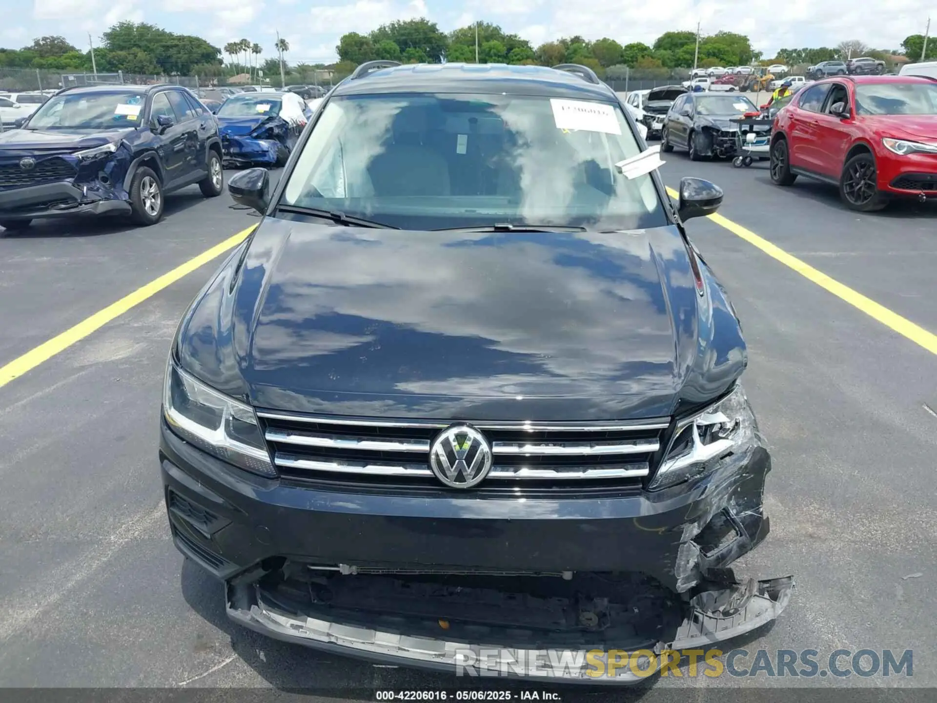 11 Фотография поврежденного автомобиля 3VV1B7AX7MM116609 VOLKSWAGEN TIGUAN 2021