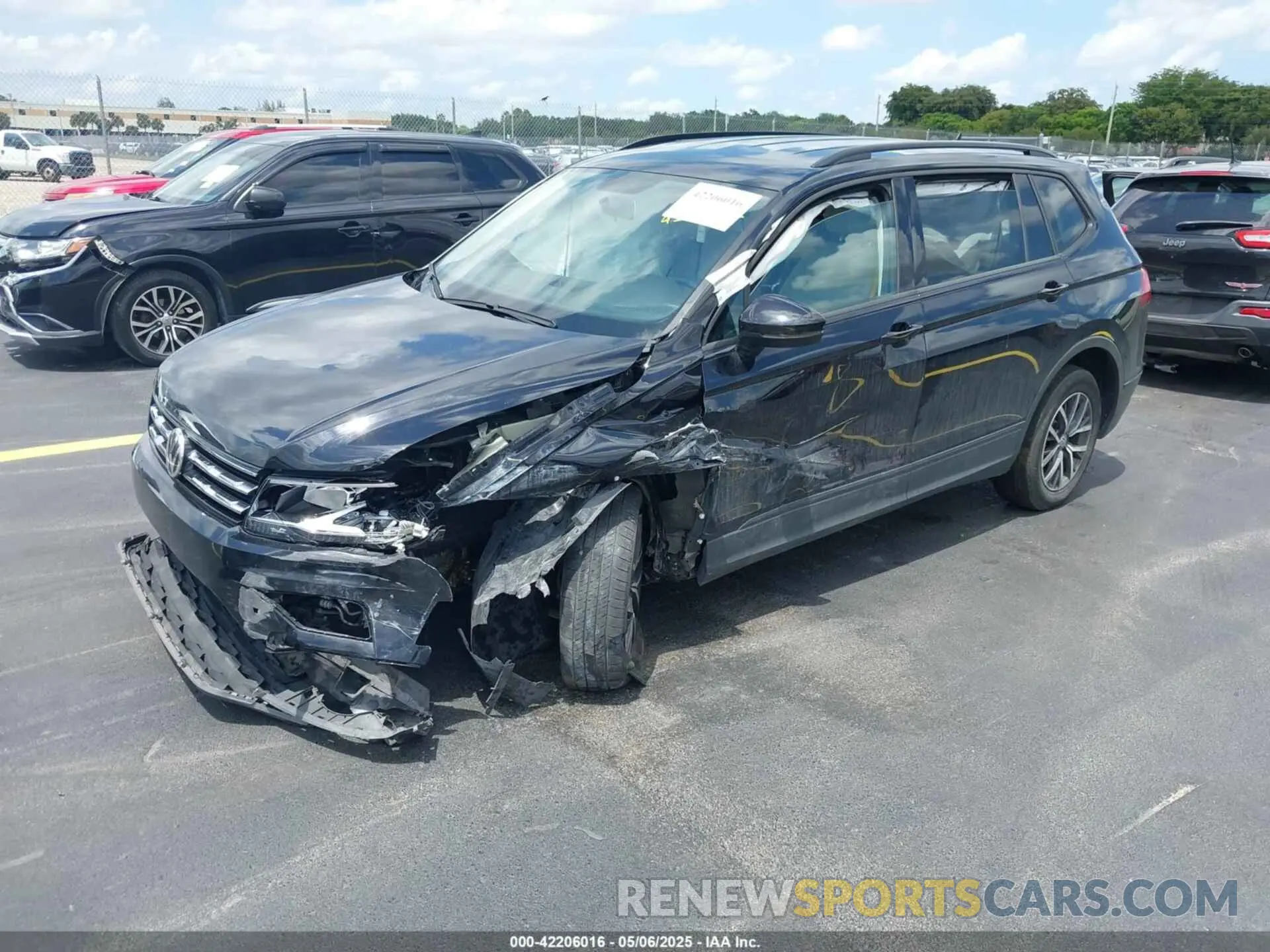 2 Фотография поврежденного автомобиля 3VV1B7AX7MM116609 VOLKSWAGEN TIGUAN 2021