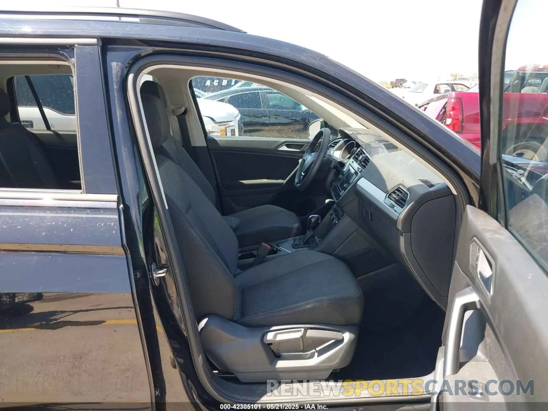 5 Фотография поврежденного автомобиля 3VV1B7AX9MM067347 VOLKSWAGEN TIGUAN 2021
