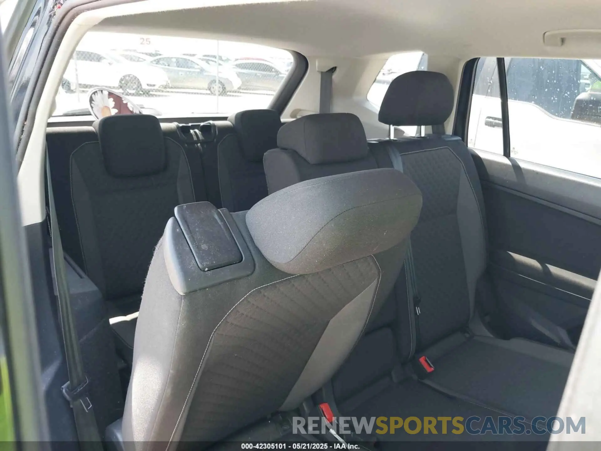 8 Фотография поврежденного автомобиля 3VV1B7AX9MM067347 VOLKSWAGEN TIGUAN 2021