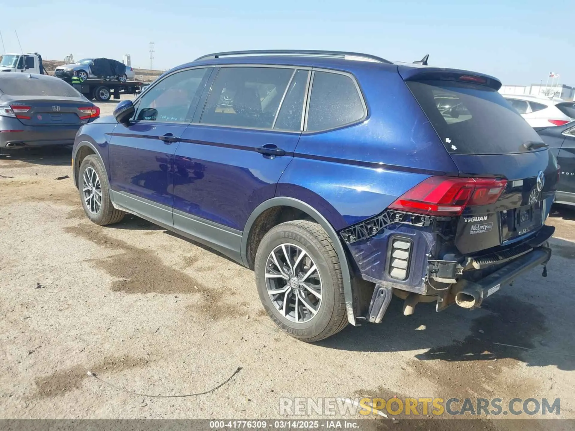 3 Photograph of a damaged car 3VV1B7AXXMM012292 VOLKSWAGEN TIGUAN 2021