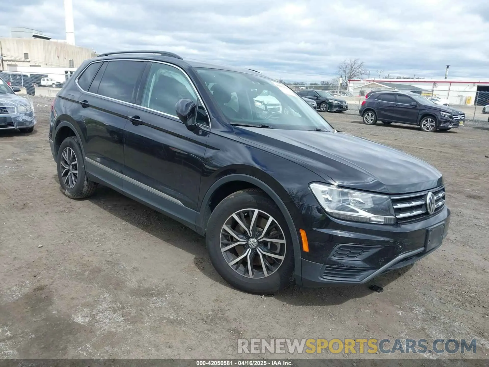 1 Photograph of a damaged car 3VV2B7AX0MM132946 VOLKSWAGEN TIGUAN 2021