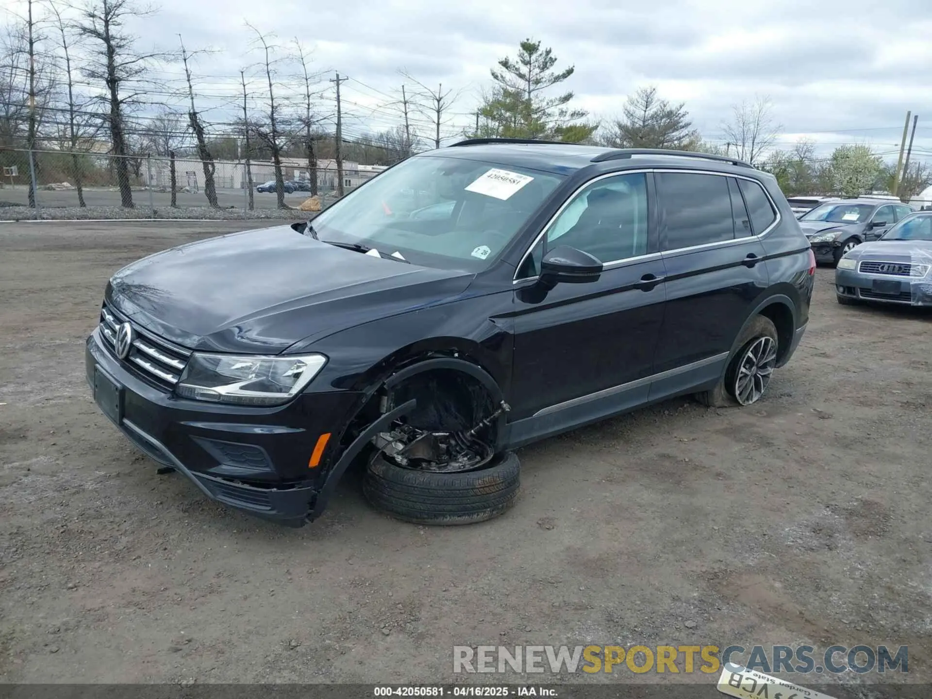 2 Photograph of a damaged car 3VV2B7AX0MM132946 VOLKSWAGEN TIGUAN 2021