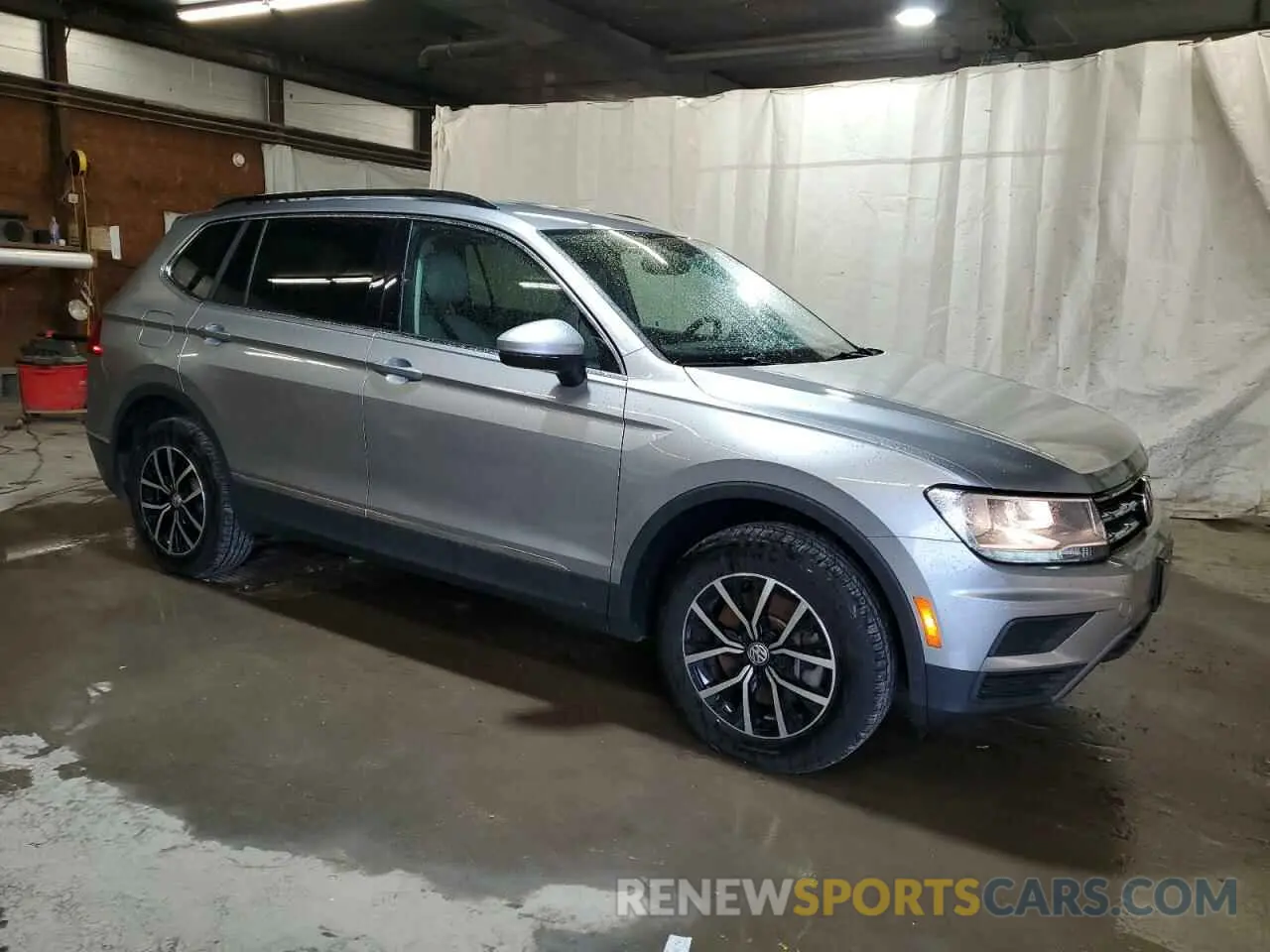 4 Фотография поврежденного автомобиля 3VV2B7AX1MM003727 VOLKSWAGEN TIGUAN 2021
