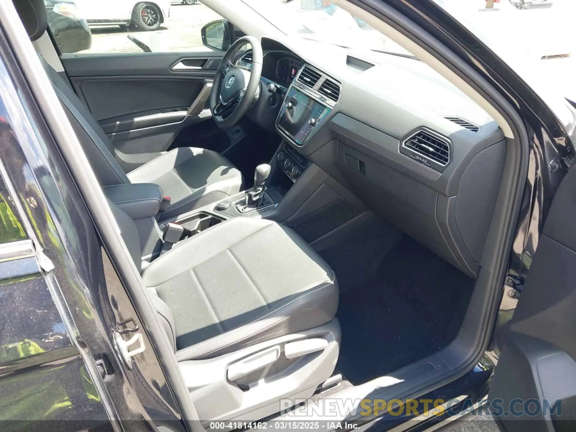 5 Photograph of a damaged car 3VV2B7AX1MM150534 VOLKSWAGEN TIGUAN 2021