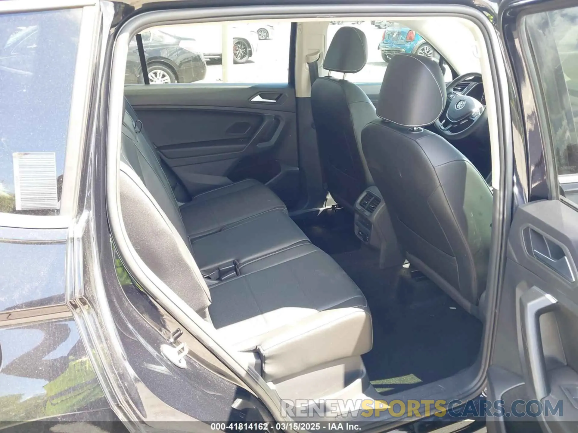 8 Photograph of a damaged car 3VV2B7AX1MM150534 VOLKSWAGEN TIGUAN 2021