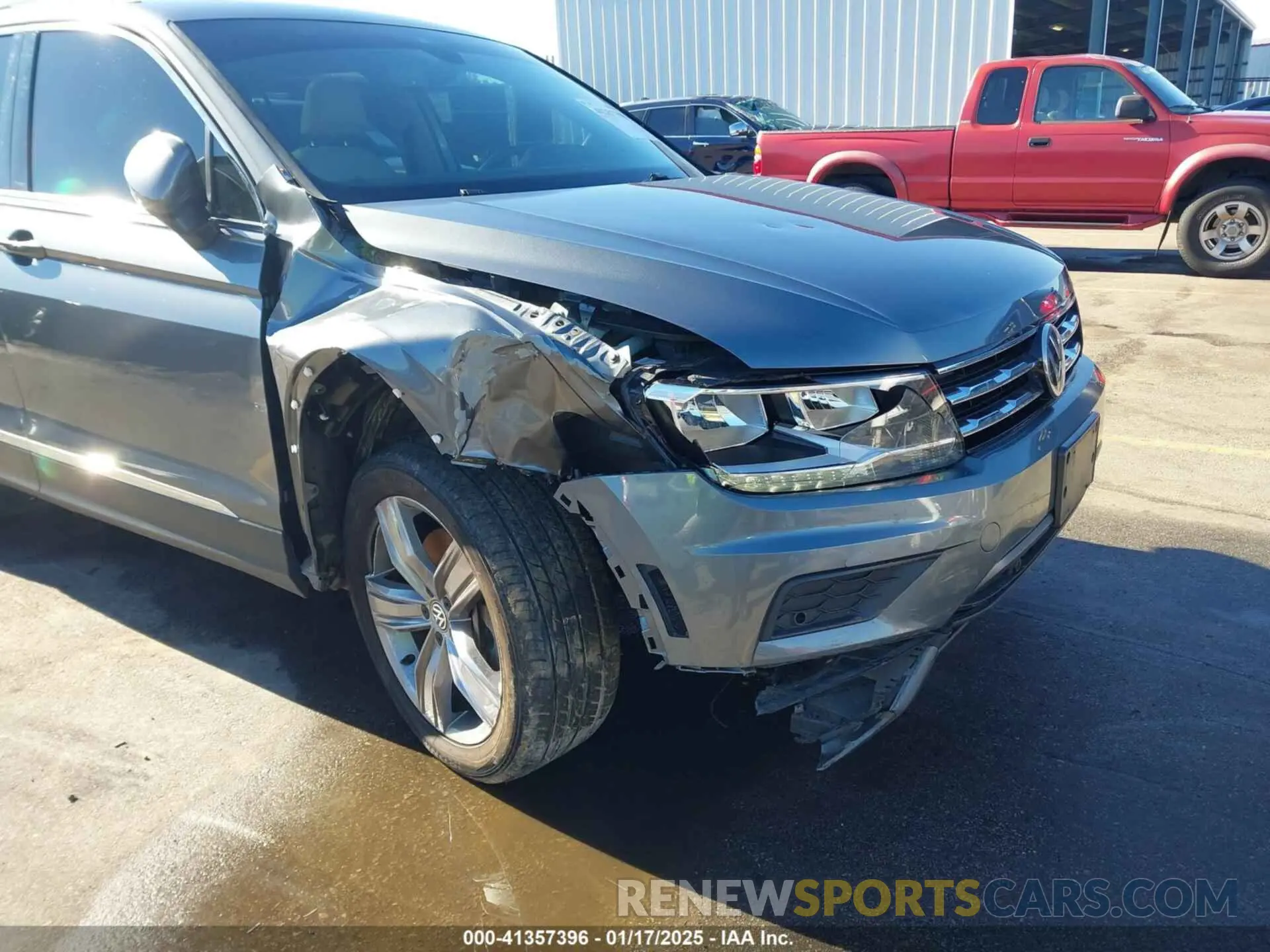 6 Photograph of a damaged car 3VV2B7AX2MM001713 VOLKSWAGEN TIGUAN 2021