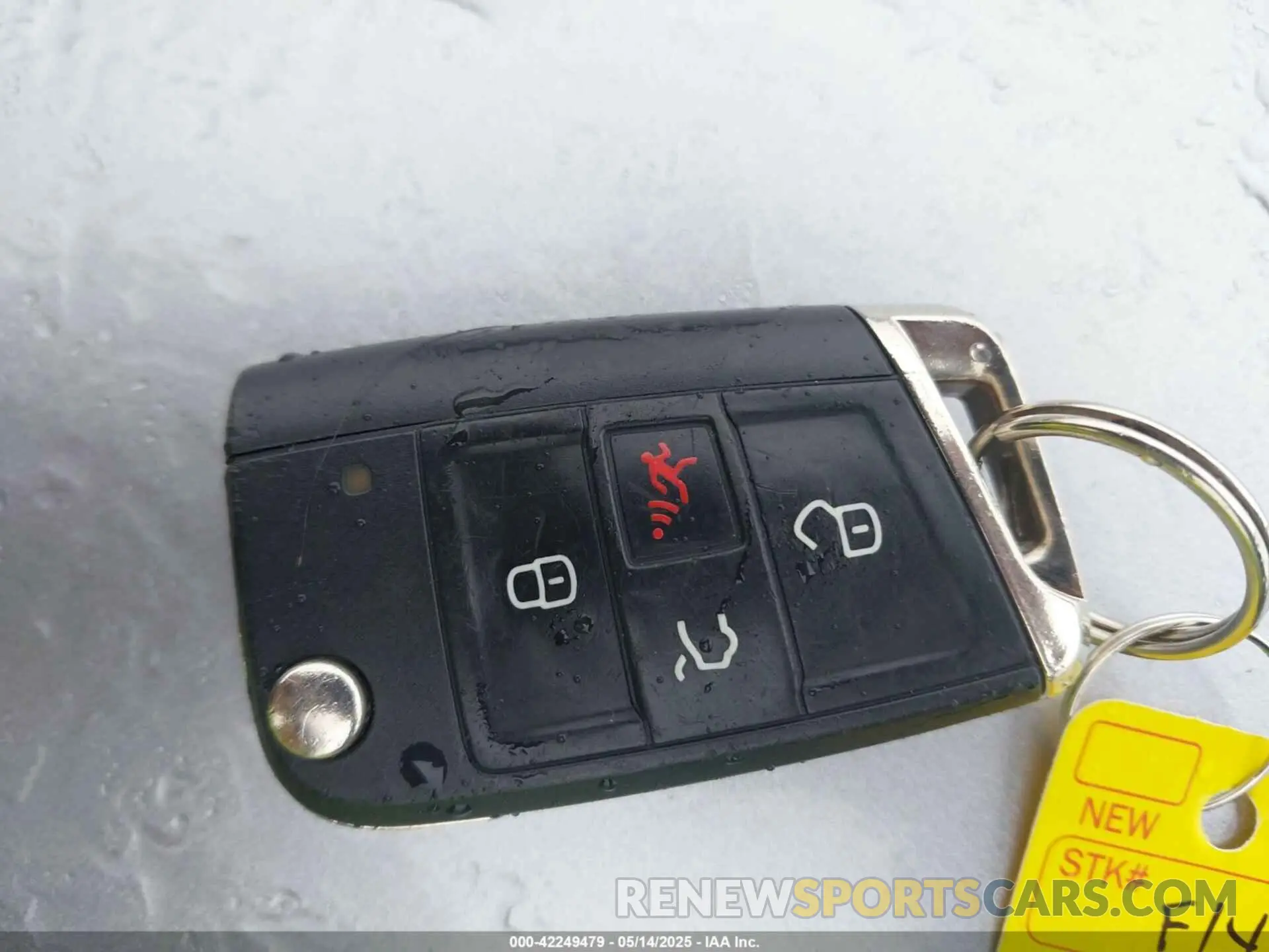 11 Фотография поврежденного автомобиля 3VV2B7AX3MM013711 VOLKSWAGEN TIGUAN 2021