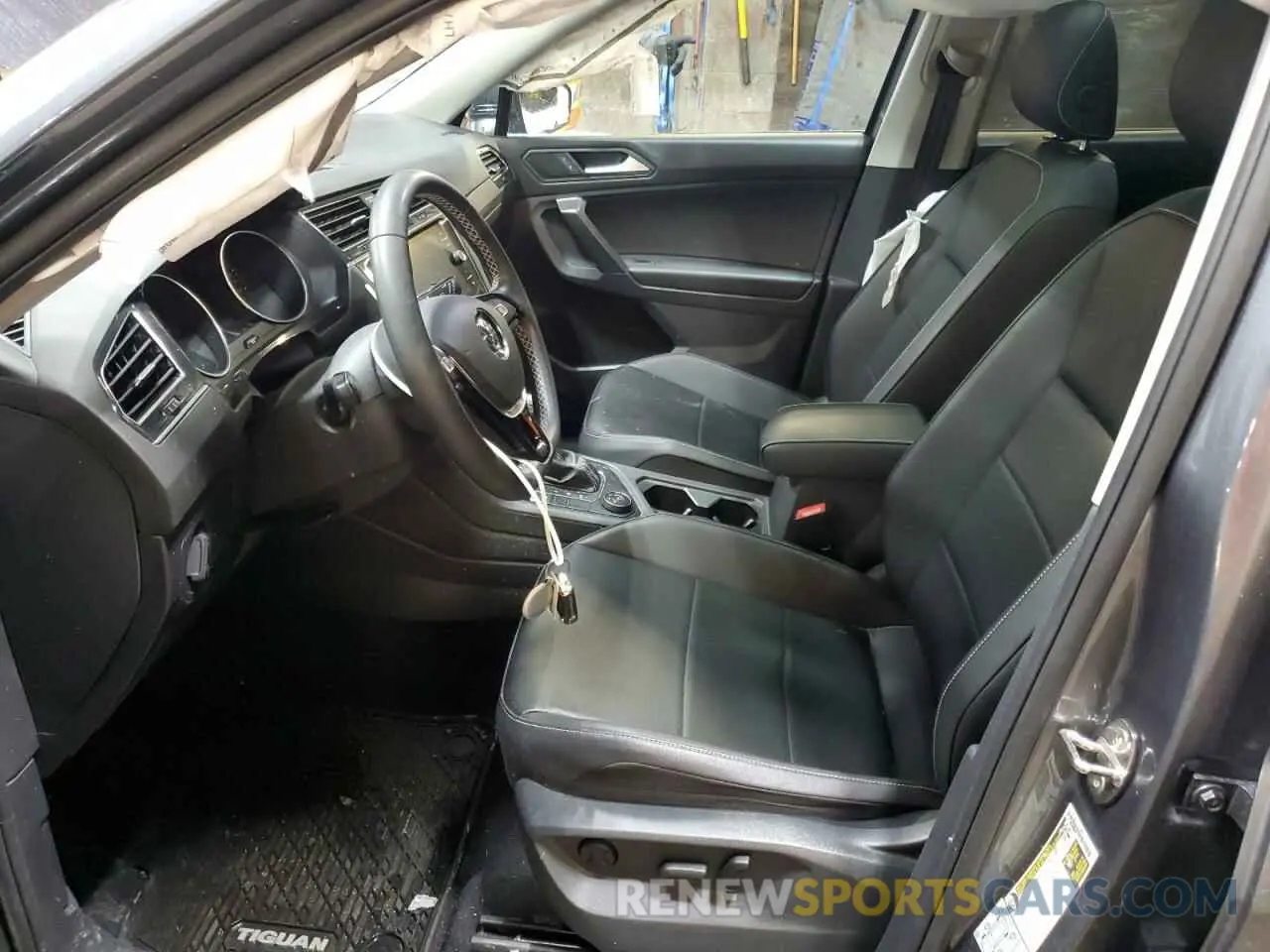 7 Photograph of a damaged car 3VV2B7AX3MM091213 VOLKSWAGEN TIGUAN 2021