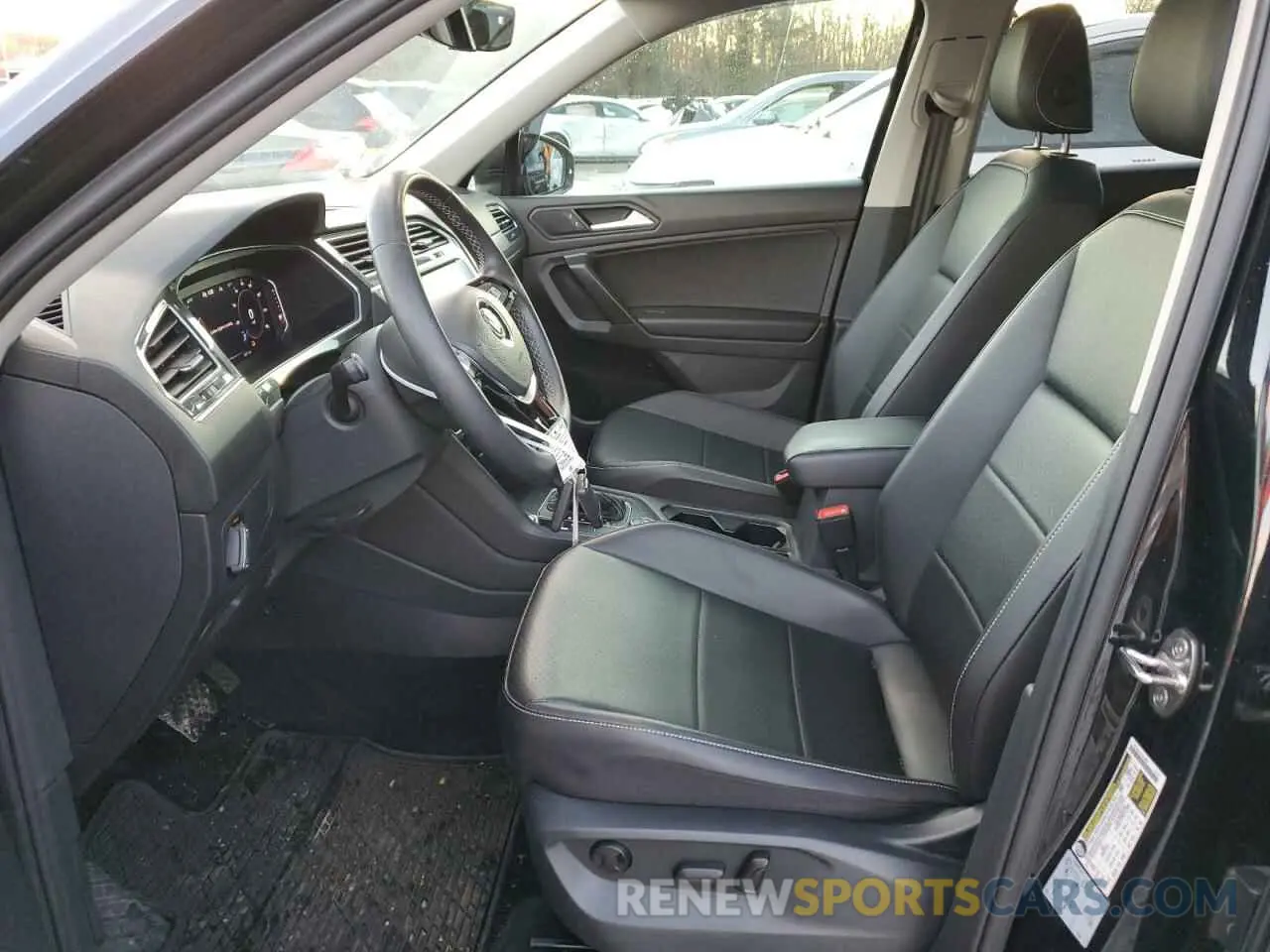 7 Фотография поврежденного автомобиля 3VV2B7AX3MM115428 VOLKSWAGEN TIGUAN 2021