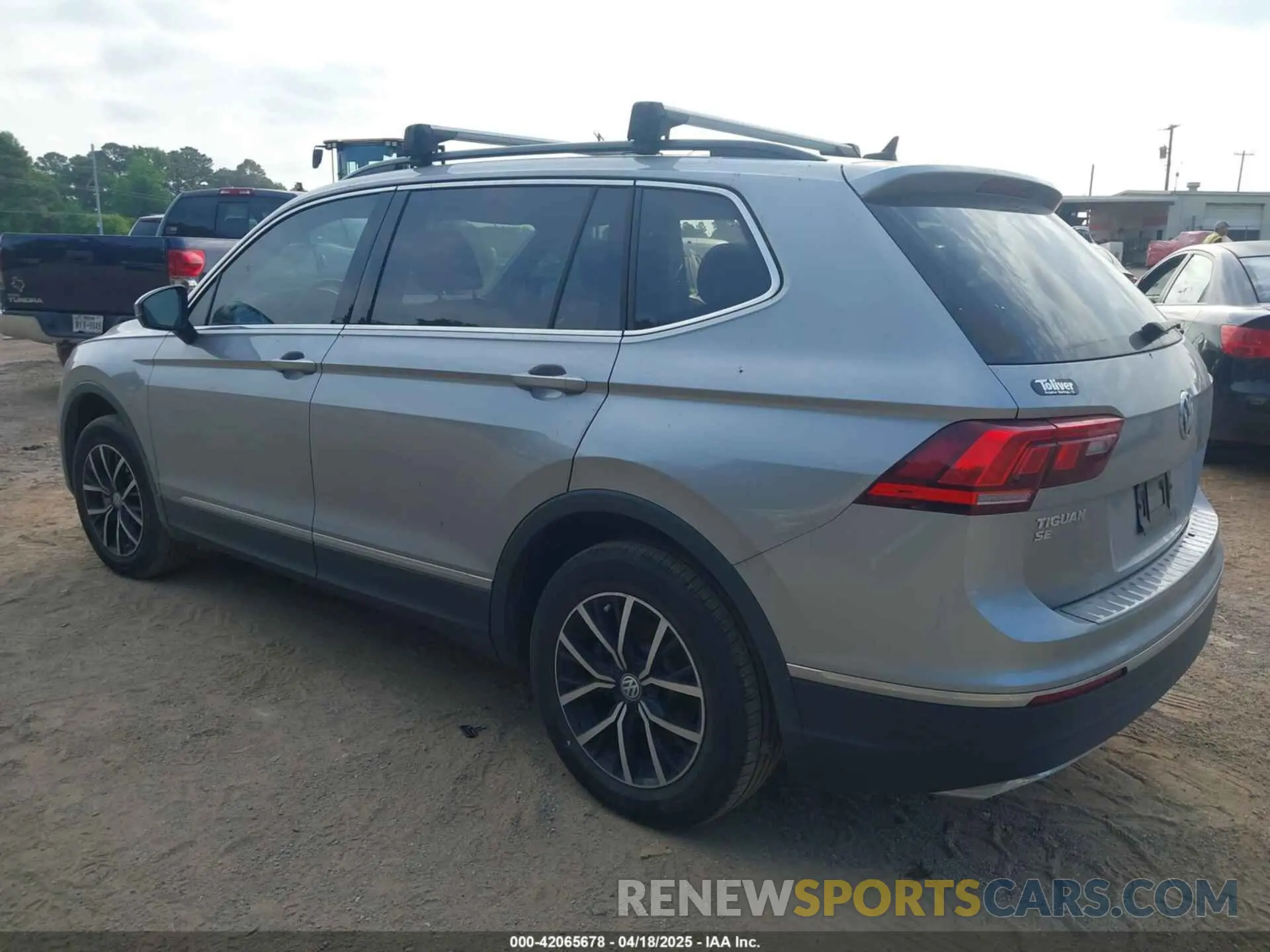 3 Фотография поврежденного автомобиля 3VV2B7AX3MM139910 VOLKSWAGEN TIGUAN 2021