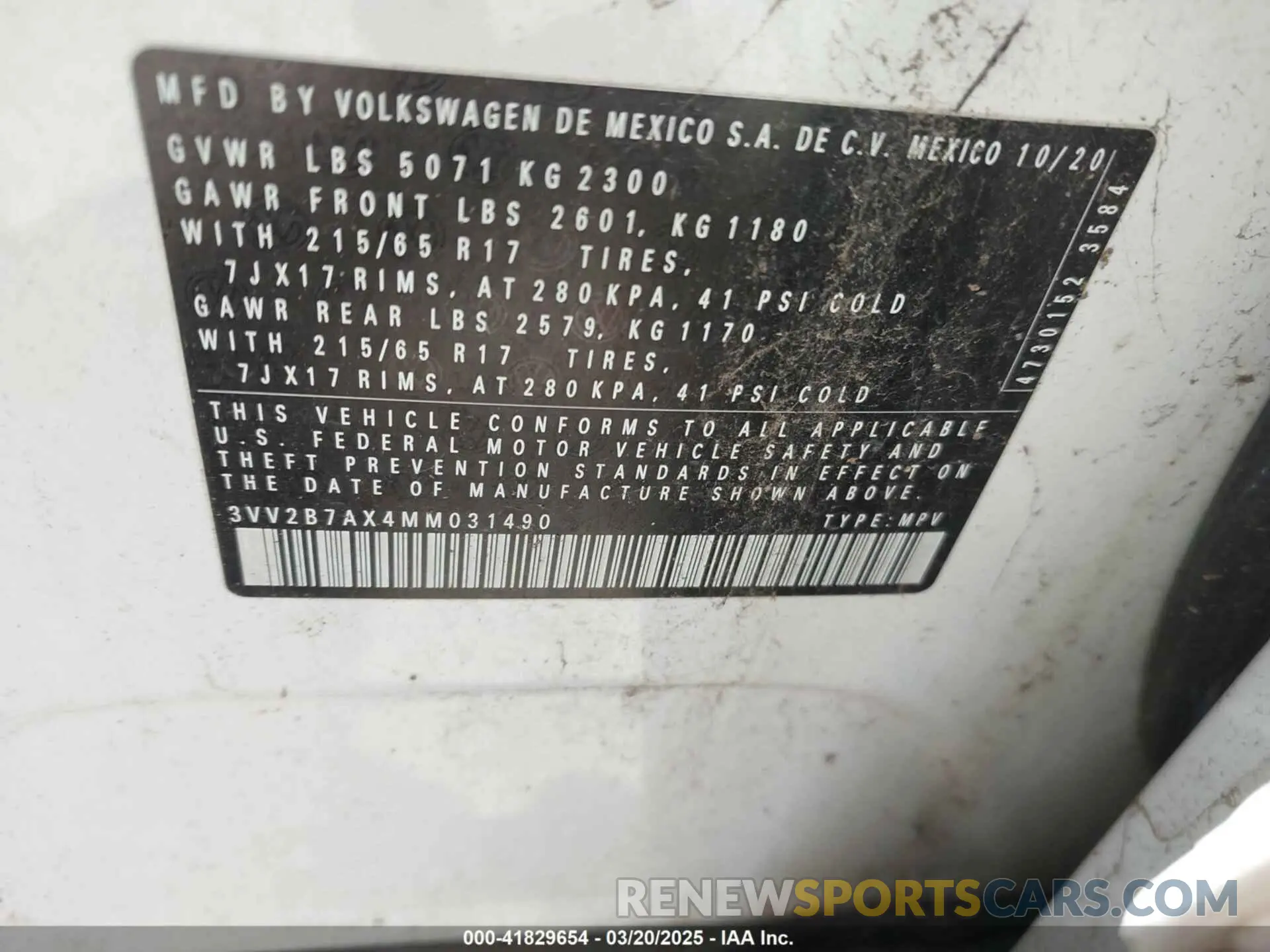 9 Photograph of a damaged car 3VV2B7AX4MM031490 VOLKSWAGEN TIGUAN 2021