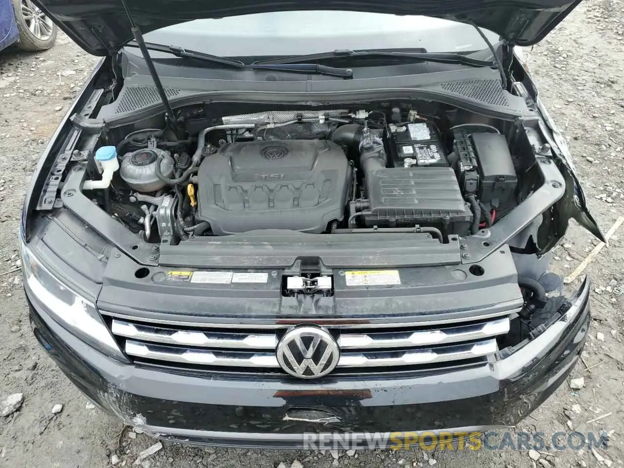 12 Photograph of a damaged car 3VV2B7AX4MM101098 VOLKSWAGEN TIGUAN 2021