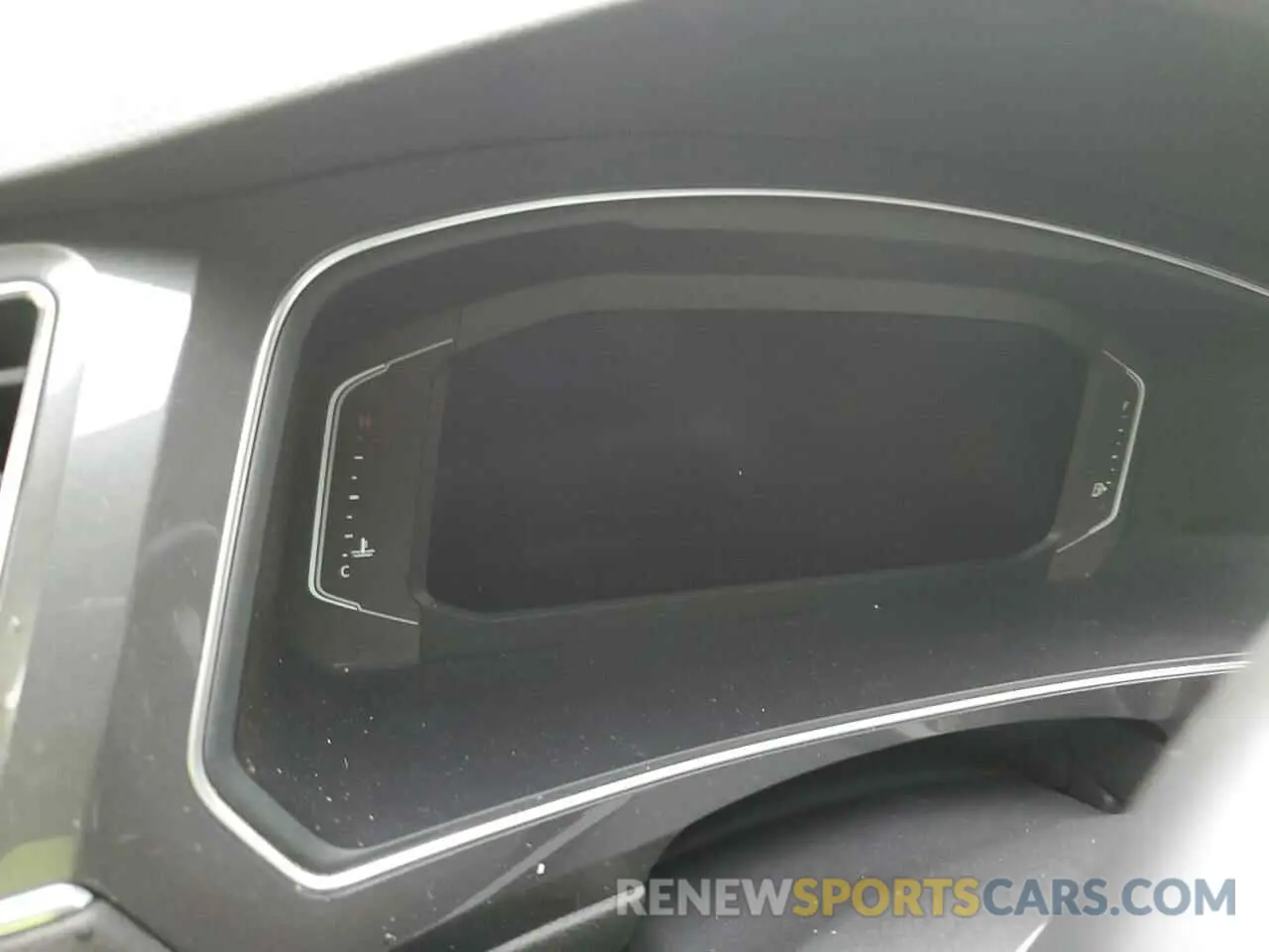 9 Photograph of a damaged car 3VV2B7AX5MM002564 VOLKSWAGEN TIGUAN 2021
