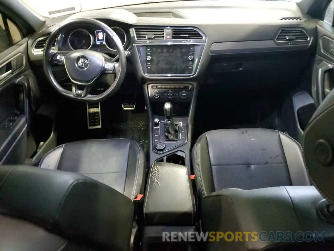 8 Photograph of a damaged car 3VV2B7AX5MM005285 VOLKSWAGEN TIGUAN 2021