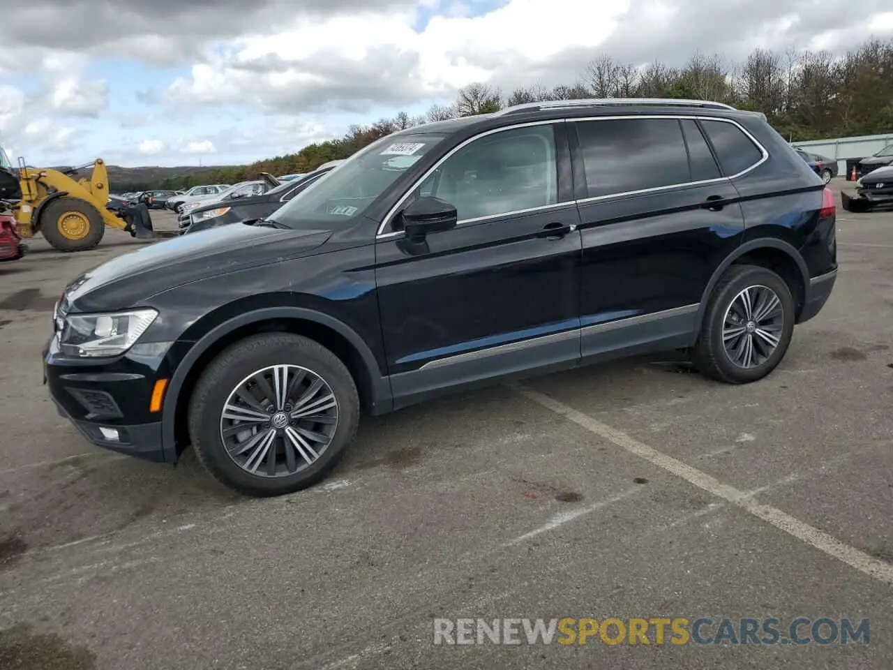 1 Photograph of a damaged car 3VV2B7AX5MM083355 VOLKSWAGEN TIGUAN 2021