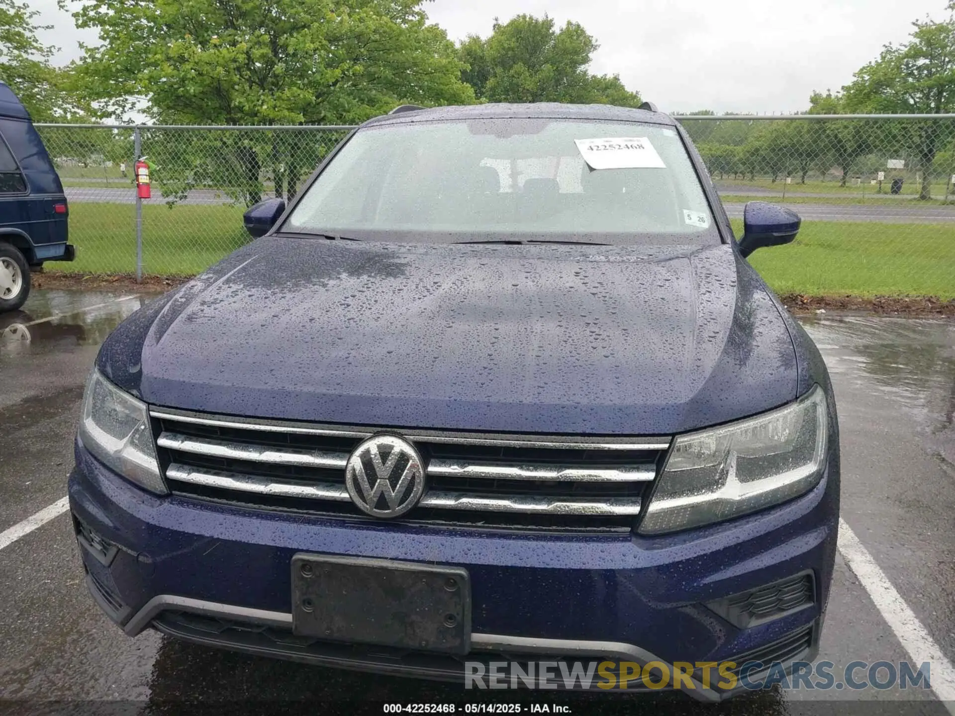 12 Фотография поврежденного автомобиля 3VV2B7AX6MM093344 VOLKSWAGEN TIGUAN 2021