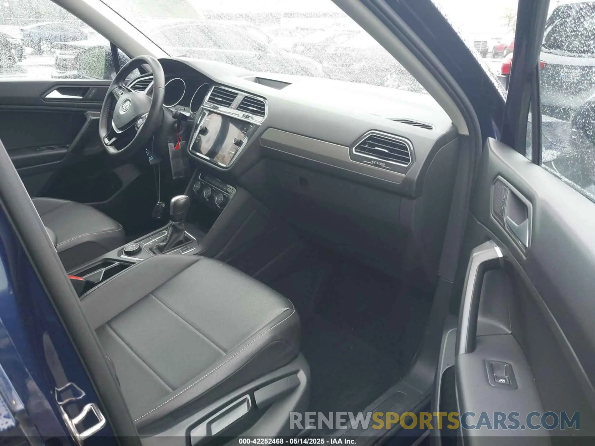 5 Фотография поврежденного автомобиля 3VV2B7AX6MM093344 VOLKSWAGEN TIGUAN 2021